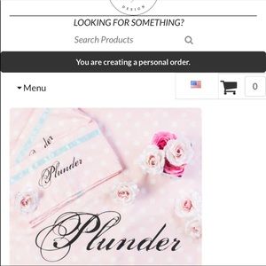 Brand new Plunder Tablecloth & Runners